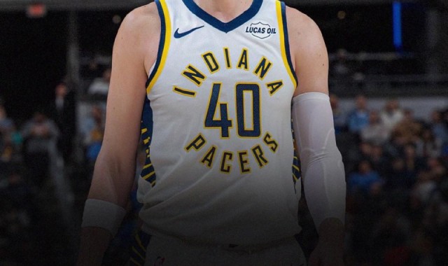 开云下载-快船计划放弃本赛季，步行者被狠狠拿捏不得不高价吃下祖巴茨？