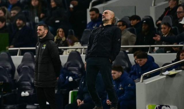 开云APP-半场猛揍热刺半场被猛揍 曼城大起大落丢两分不冤